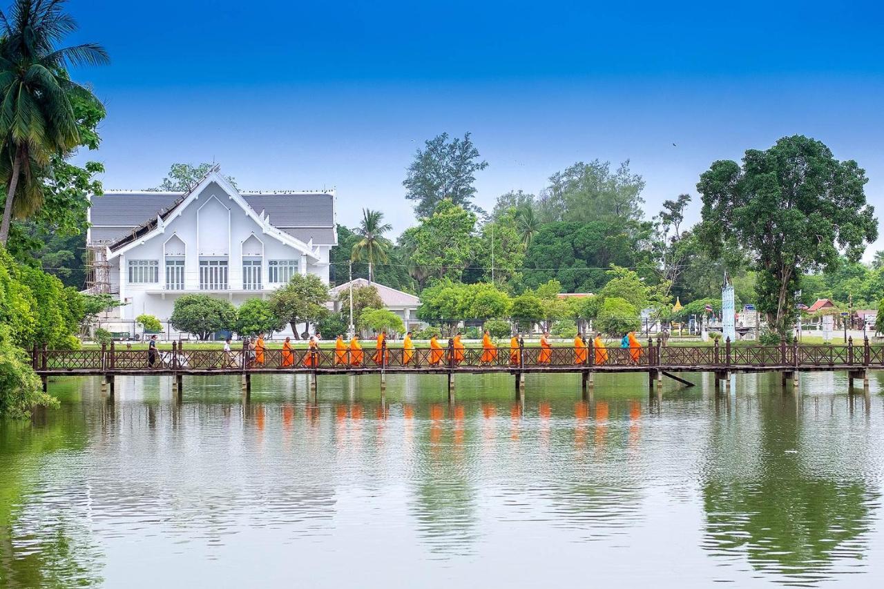 Phiphu Art And Gallery Boutique Sukhothai Esterno foto